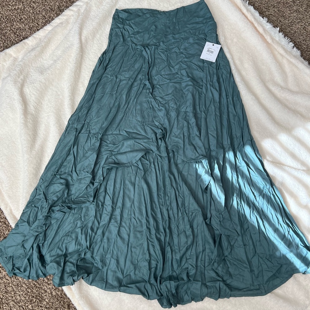 O’Neill skirt
